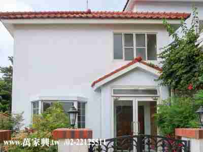 售新北市新店區大台北華城★香格四房透天別墅★青山鎮萬家興別墅2,280萬